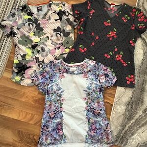 Women’s scrub top bundle